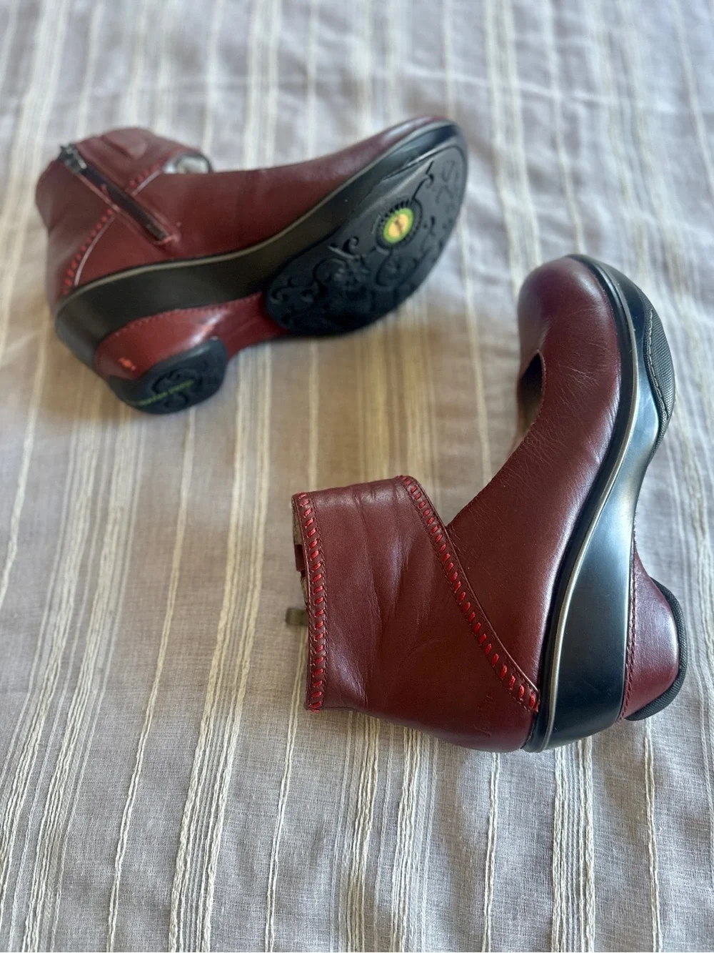JAMBU Roxbury Leather Mary Jane Platform Pump | Burgundy Women’s 9 NWOT - Picture 8 of 13